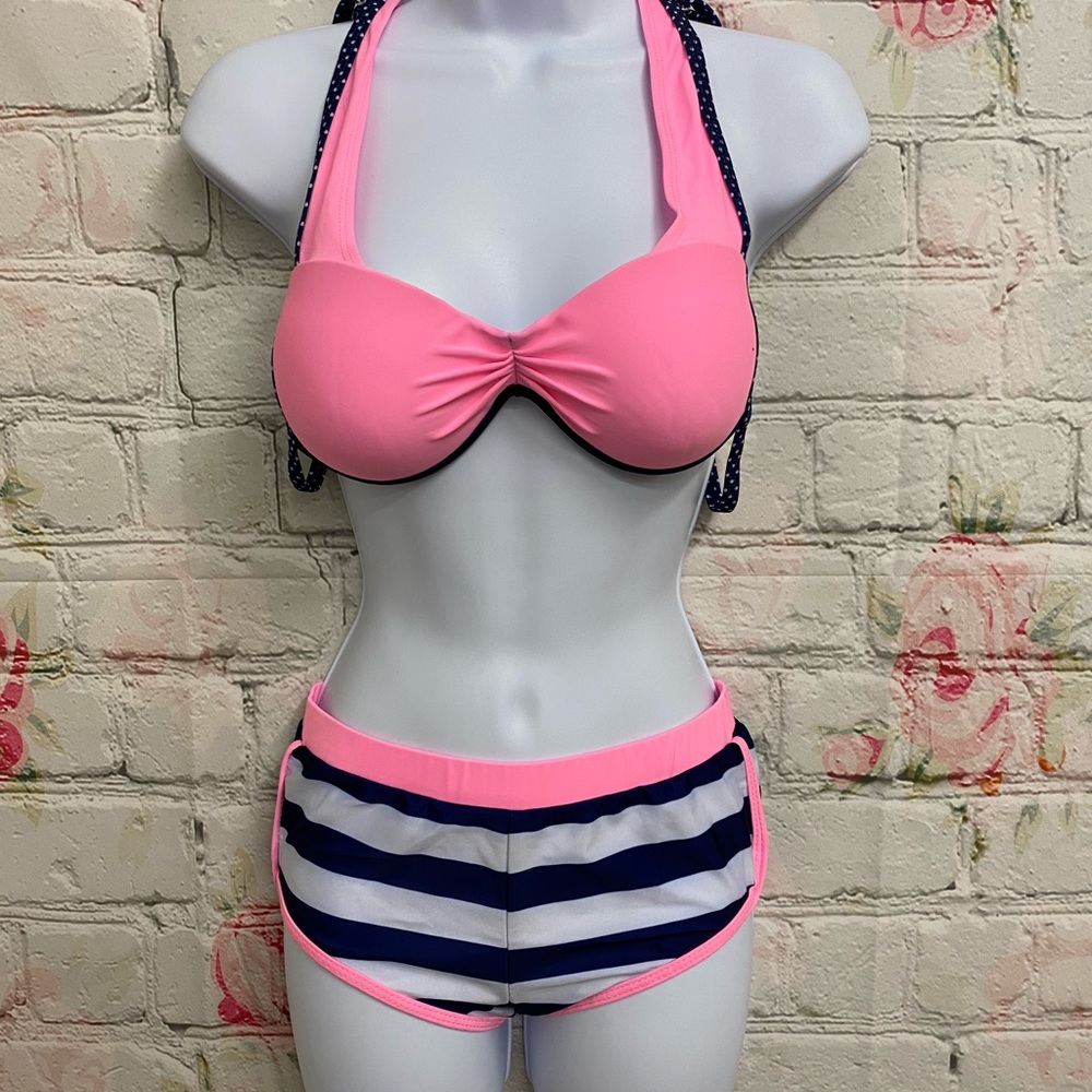 Swimming suit